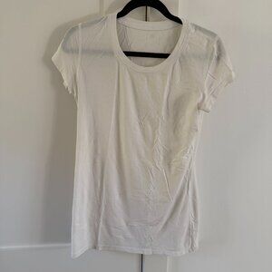 Lululemon White T-shirt